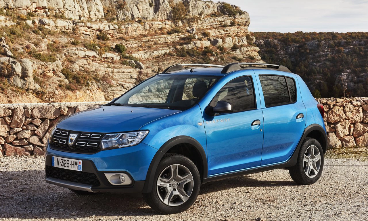 Dacia Sandero Stepway 2017 1280 03 (1)